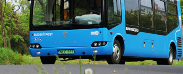 loop energy fuel cell minibuses