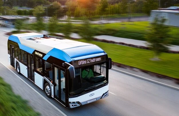 travel hydrogen buses