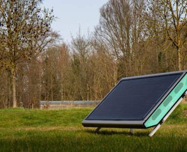 hydrogen producing solar panels