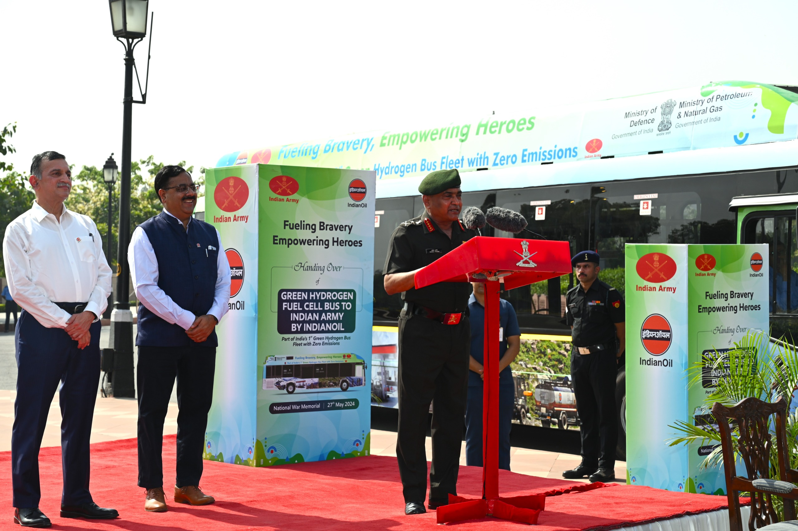 Indian Army's Eco-Friendly Journey: Introducing the First Hydrogen Bus