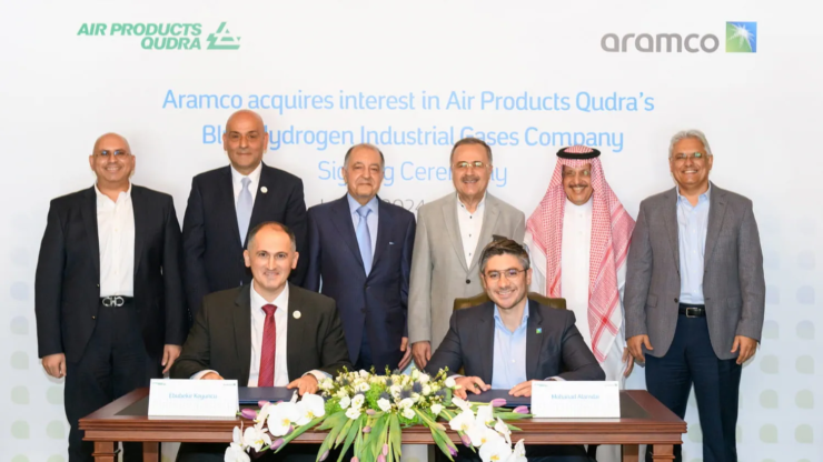 blue hydrogen aramco air products